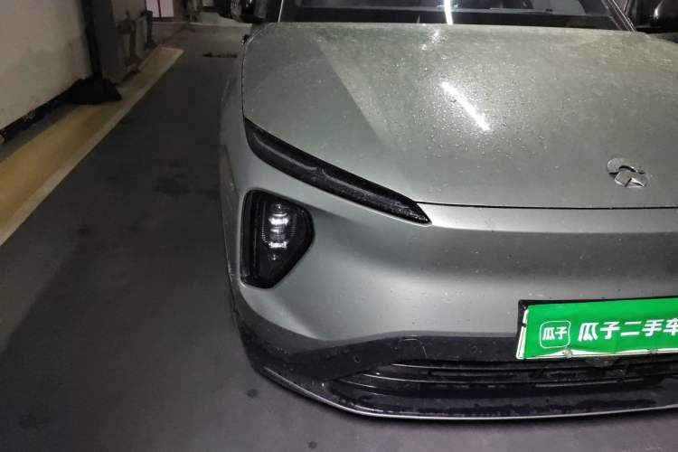 Used Nio ES6 2024 75 kWh Right Front Headlight
