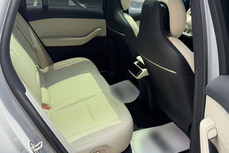 Used Nio ES6 2024 75 kWh Interior 11
