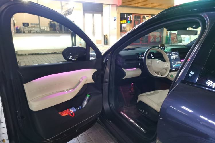 Used Nio ES6 2024 75 kWh Driver Seat