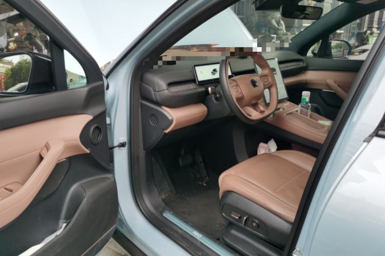 Used Nio ES6 2024 75 kWh Driver Seat