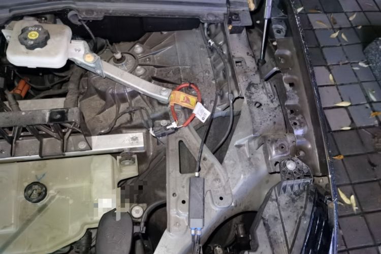 Used Nio ES6 2024 75 kWh Engine Bay Left