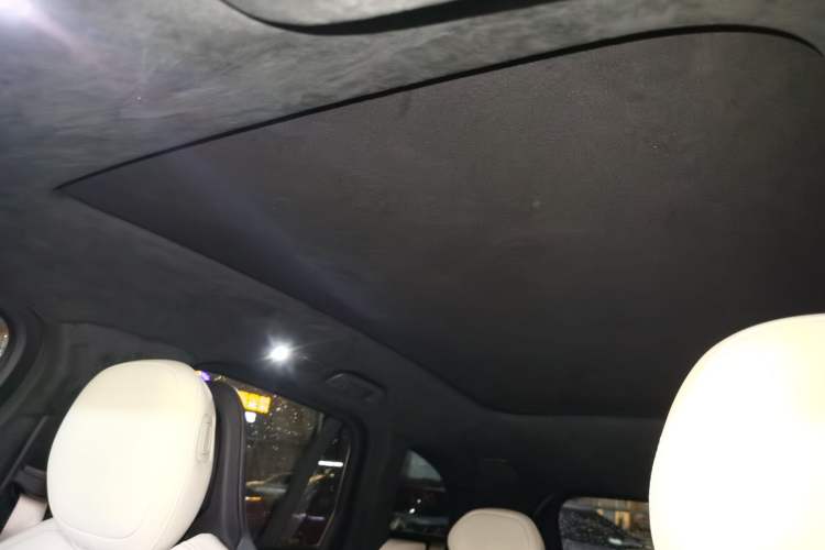 Used Nio ES6 2024 75 kWh Headliner