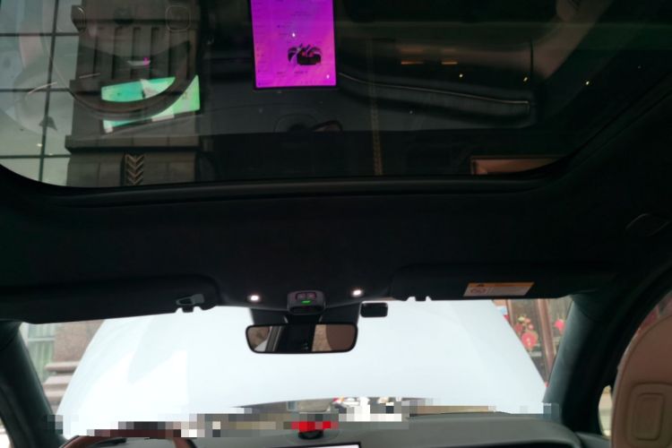Used Nio ES6 2024 75 kWh Headliner