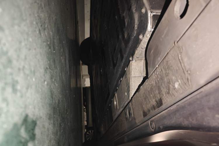 Used Nio ES6 2024 75 kWh Chassis Rear Right