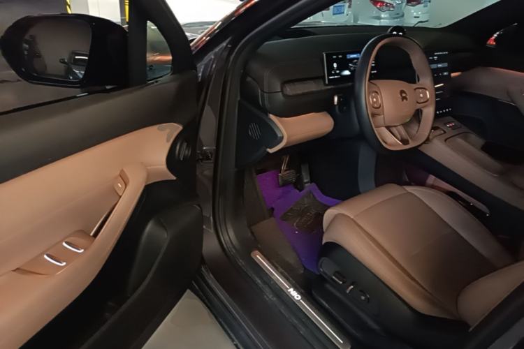 Used Nio ES6 2024 75 kWh Driver Seat