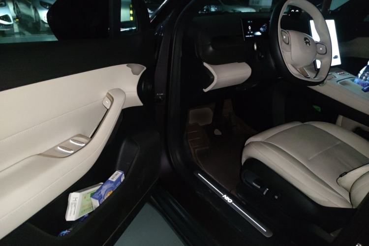 Used Nio ES6 2024 75 kWh Driver Seat
