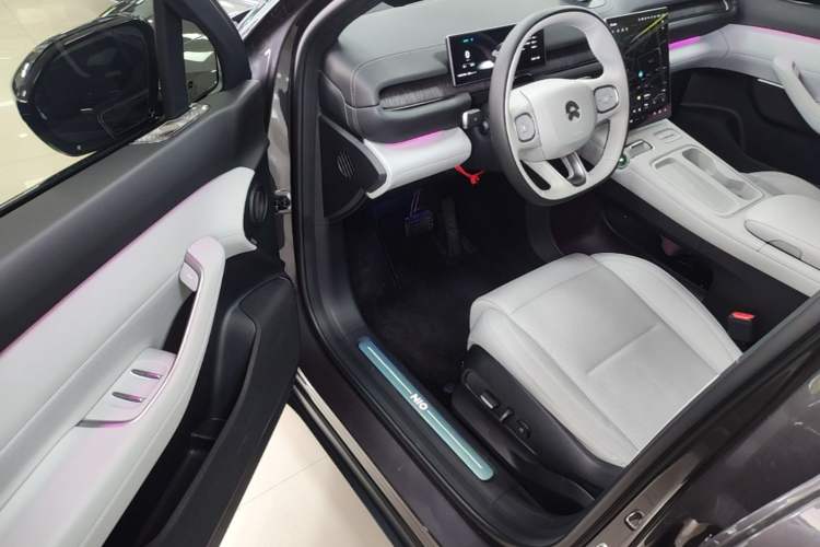 Used Nio ES6 2024 75 kWh Driver Seat