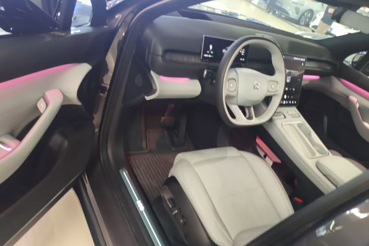 Used Nio ES6 2024 75 kWh Driver Seat