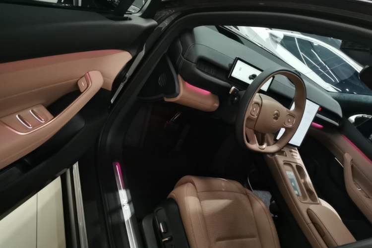 Used Nio ES6 2024 75 kWh Driver Seat