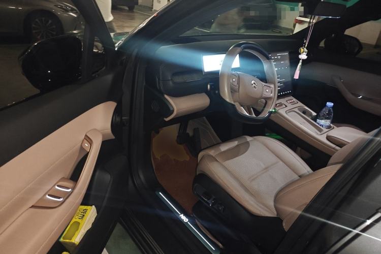 Used Nio ES6 2024 75 kWh Driver Seat