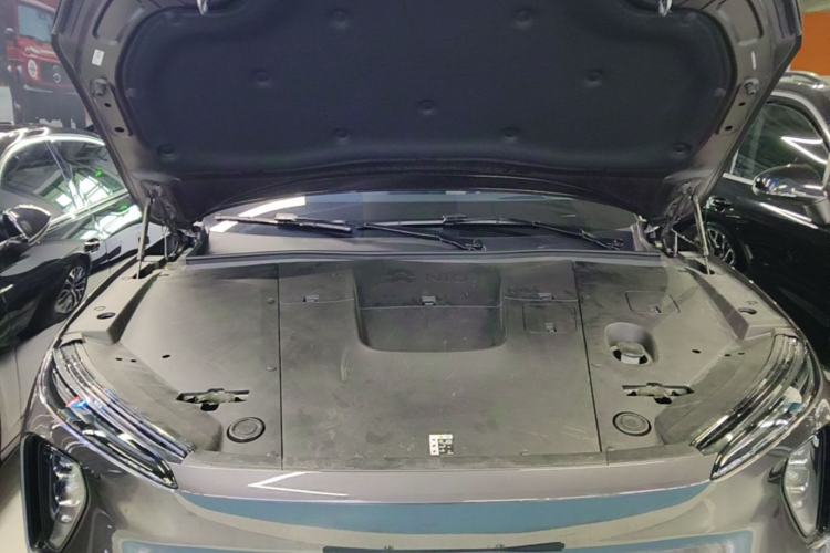 Used Nio ES6 2024 75 kWh Engine Bay