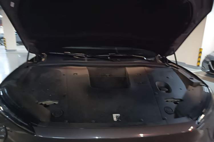 Used Nio ES6 2024 75 kWh Engine Bay