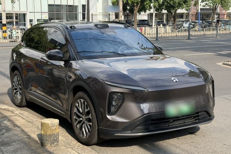 Used Nio ES6 2024 75 kWh Exterior 4