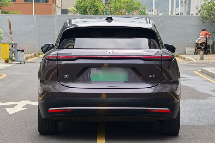 Used Nio ES6 2024 75 kWh Exterior 5
