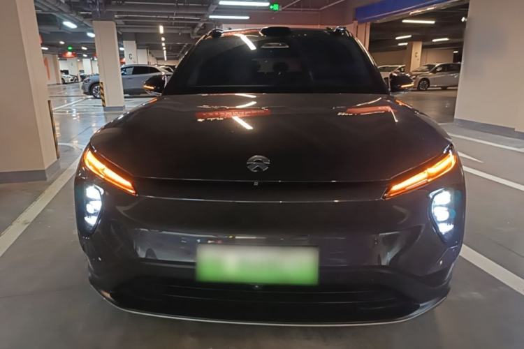 Used Nio ES6 2024 75 kWh Front