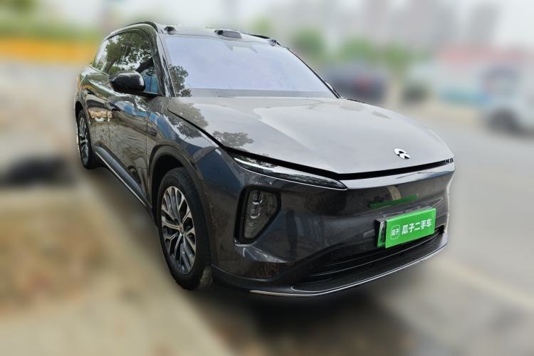 Used Nio ES6 2024 75 kWh Front Right 45 Deg