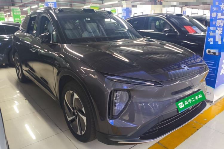 Used Nio ES6 2024 75 kWh Front Right 45 Deg