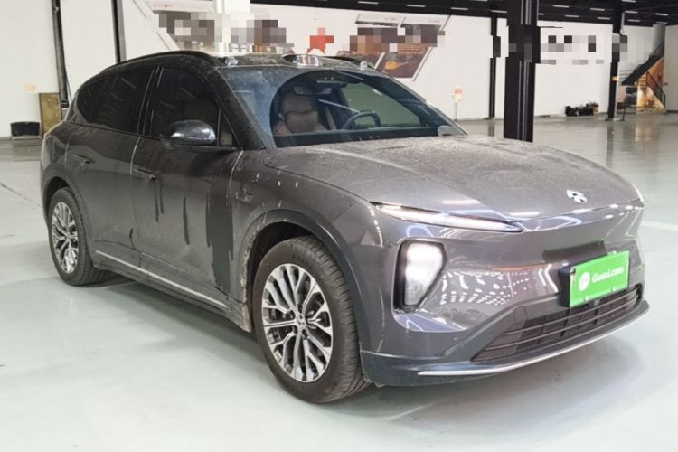 Used Nio ES6 2024 75 kWh Front Right 45 Deg