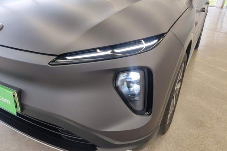Used Nio ES6 2024 75 kWh Left Front Headlight