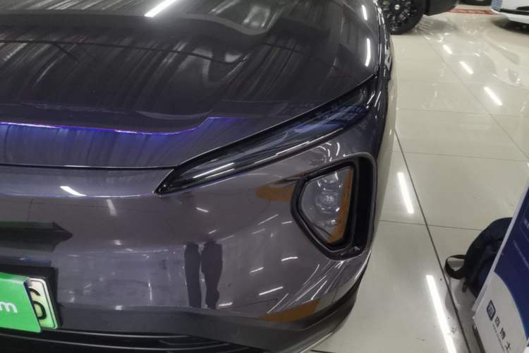 Used Nio ES6 2024 75 kWh Left Front Headlight