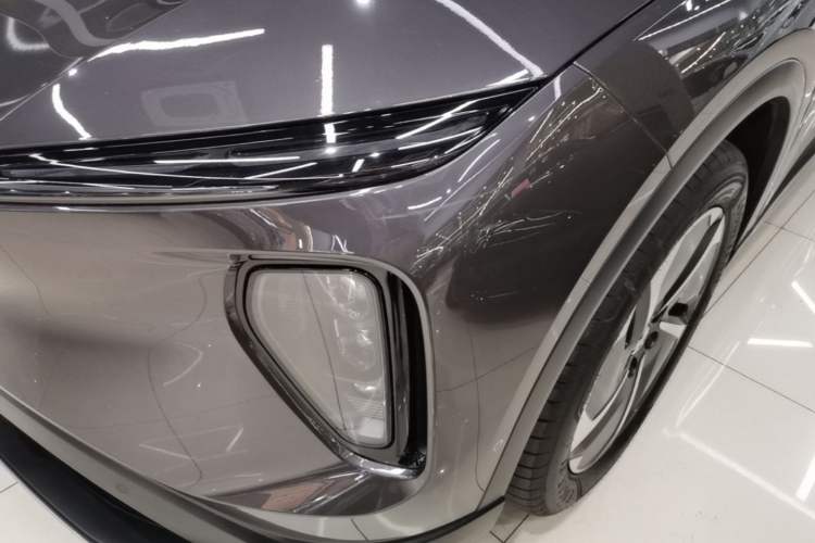 Used Nio ES6 2024 75 kWh Left Front Headlight