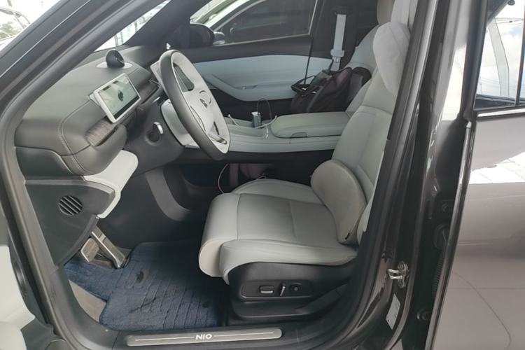 Used Nio ES6 2024 75 kWh Left Front Seat