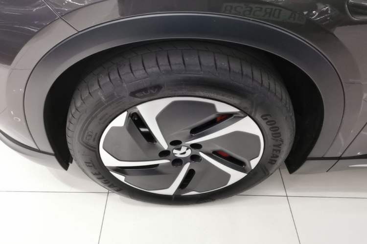 Used Nio ES6 2024 75 kWh Left Front Wheel Hub
