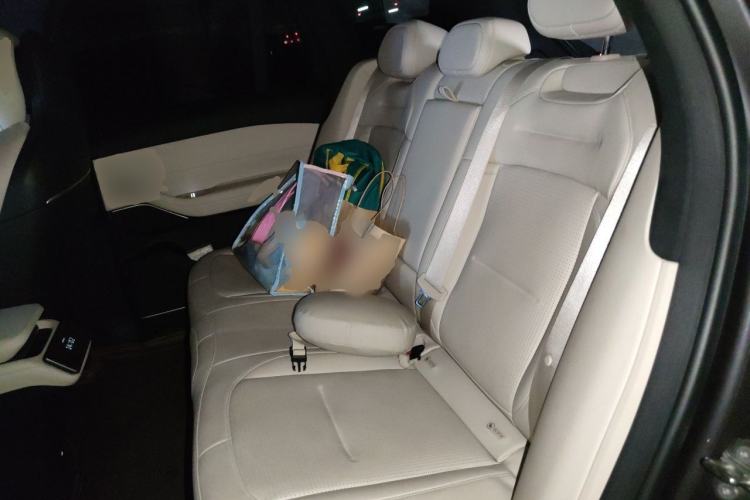 Used Nio ES6 2024 75 kWh Left Rear Seat