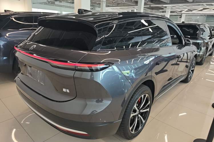 Used Nio ES6 2024 75 kWh Rear Right 45 Deg