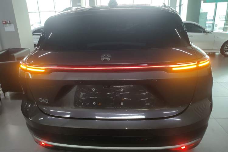 Used Nio ES6 2024 75 kWh Rear