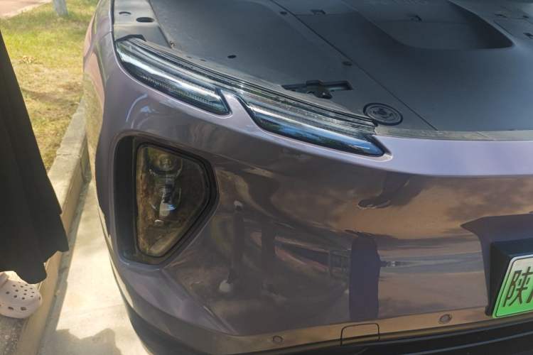 Used Nio ES6 2024 75 kWh Right Front Headlight