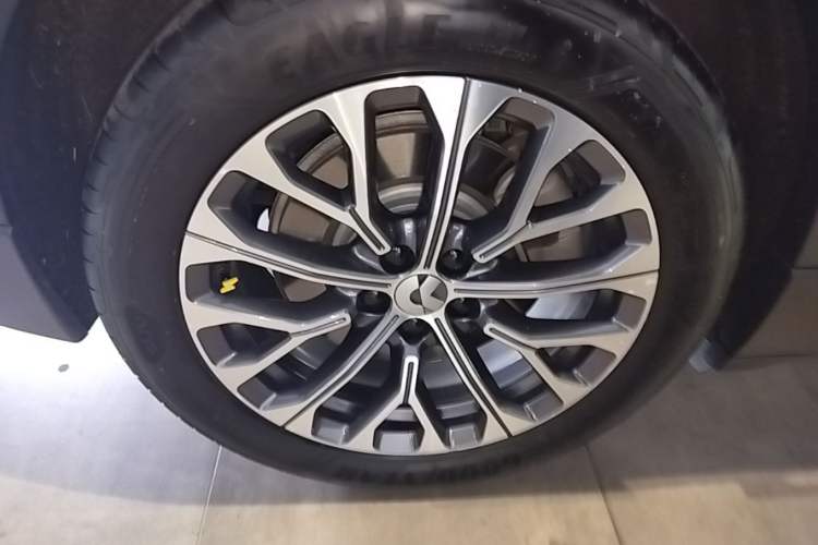 Used Nio ES6 2024 75 kWh Right Rear Wheel Hub
