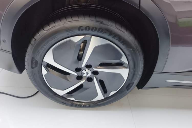 Used Nio ES6 2024 75 kWh Right Rear Wheel Hub