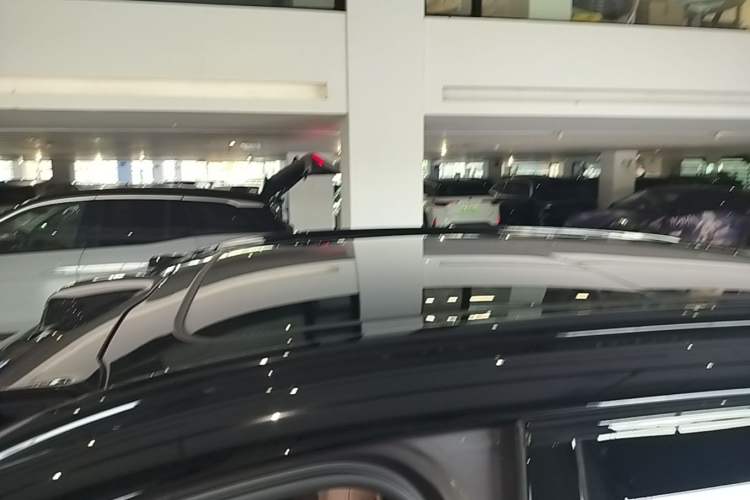 Used Nio ES6 2024 75 kWh Roof