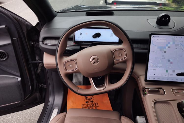 Used Nio ES6 2024 75 kWh Steering Wheel
