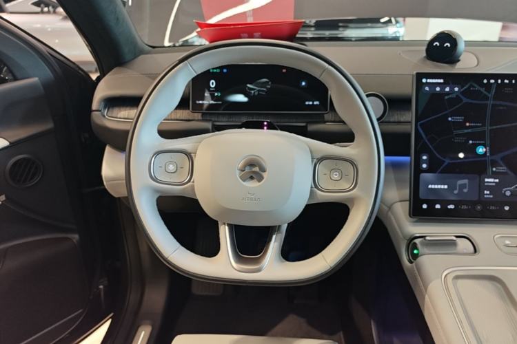 Used Nio ES6 2024 75 kWh Steering Wheel