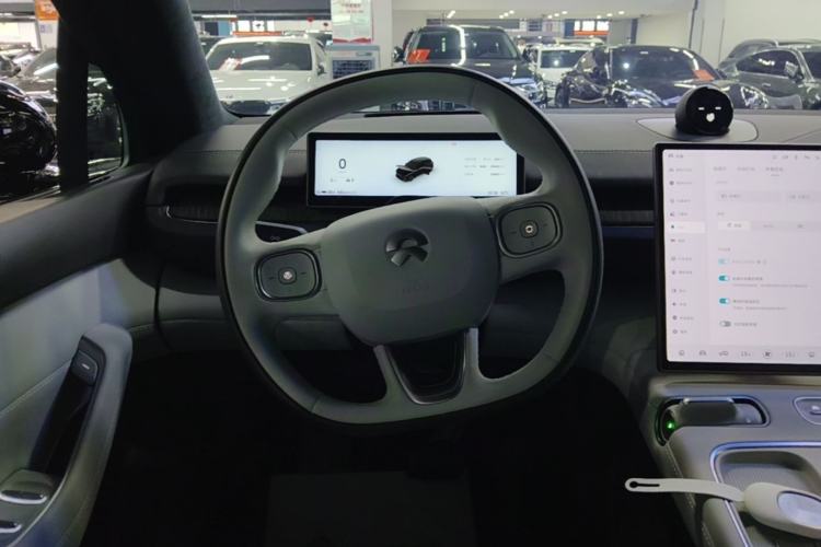 Used Nio ES6 2024 75 kWh Steering Wheel