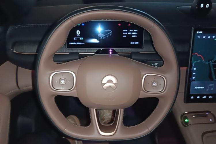 Used Nio ES6 2024 75 kWh Steering Wheel