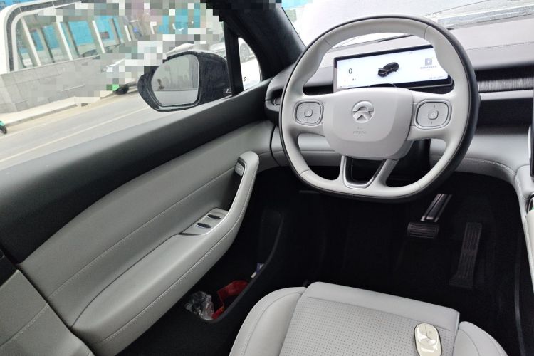 Used Nio ES6 2024 75 kWh Steering Wheel