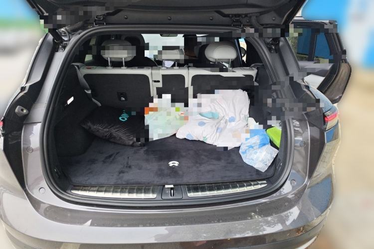 Used Nio ES6 2024 75 kWh Trunk