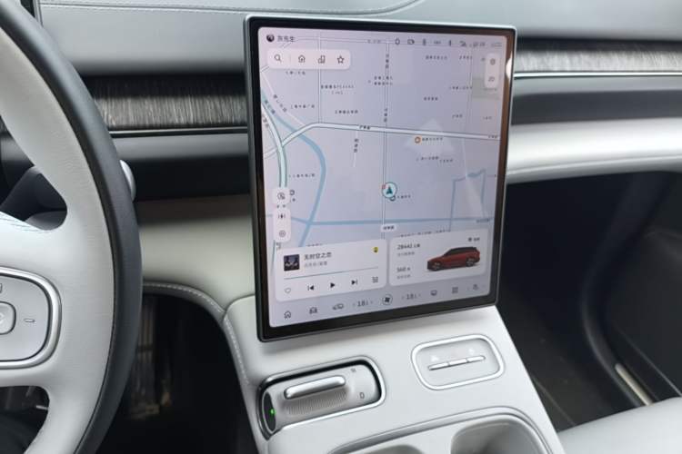 Used Nio ES6 2024 75 kWh Audio And AC Panel