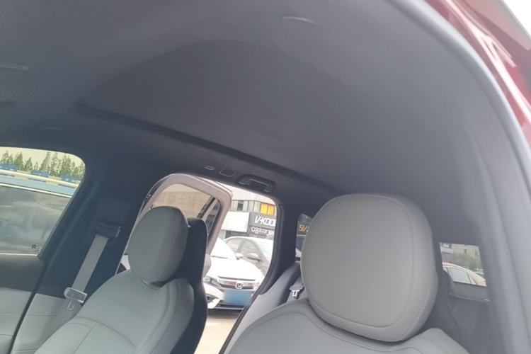 Used Nio ES6 2024 75 kWh Headliner