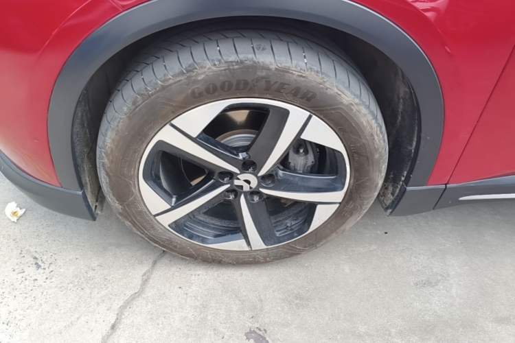 Used Nio ES6 2024 75 kWh Left Front Wheel Hub