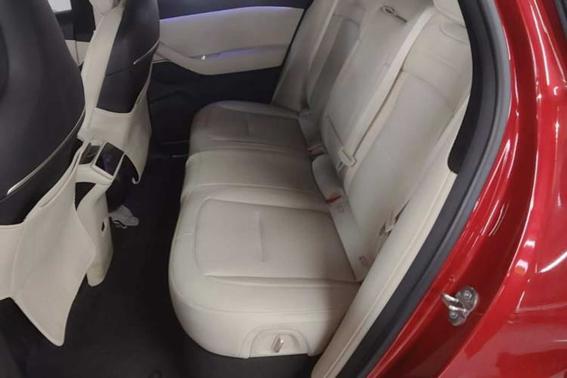 Used Nio ES6 2024 75 kWh Left Rear Seat