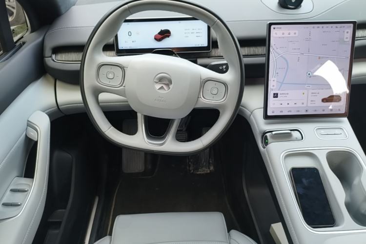 Used Nio ES6 2024 75 kWh Steering Wheel