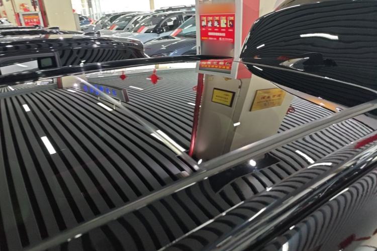 Used Nio ES6 2024 75 kWh Roof