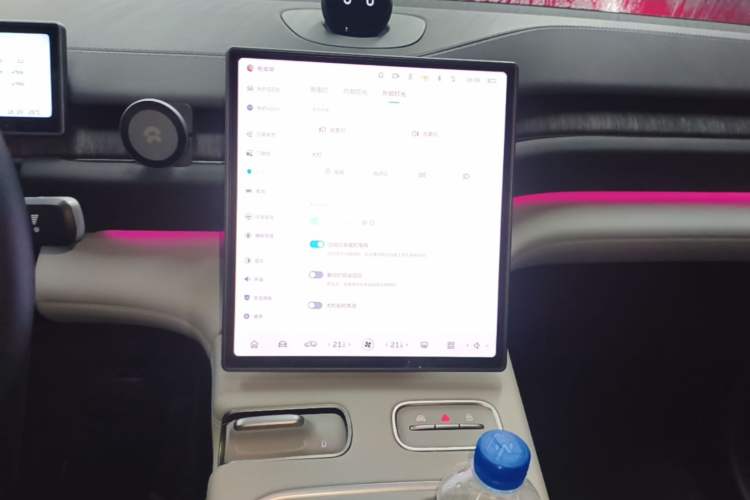Used Nio ES6 2024 75 kWh Audio And AC Panel