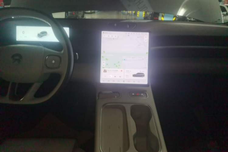 Used Nio ES6 2024 75 kWh Audio And AC Panel