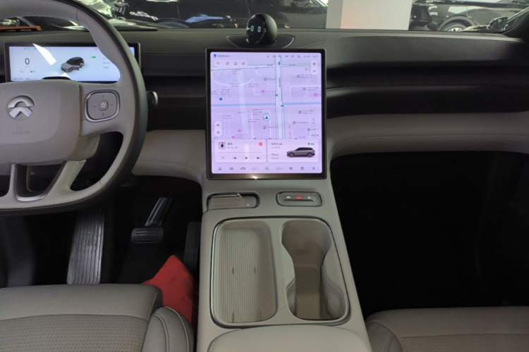 Used Nio ES6 2024 75 kWh Audio And AC Panel