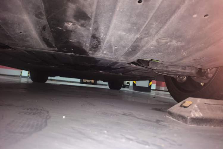 Used Nio ES6 2024 75 kWh Chassis Rear